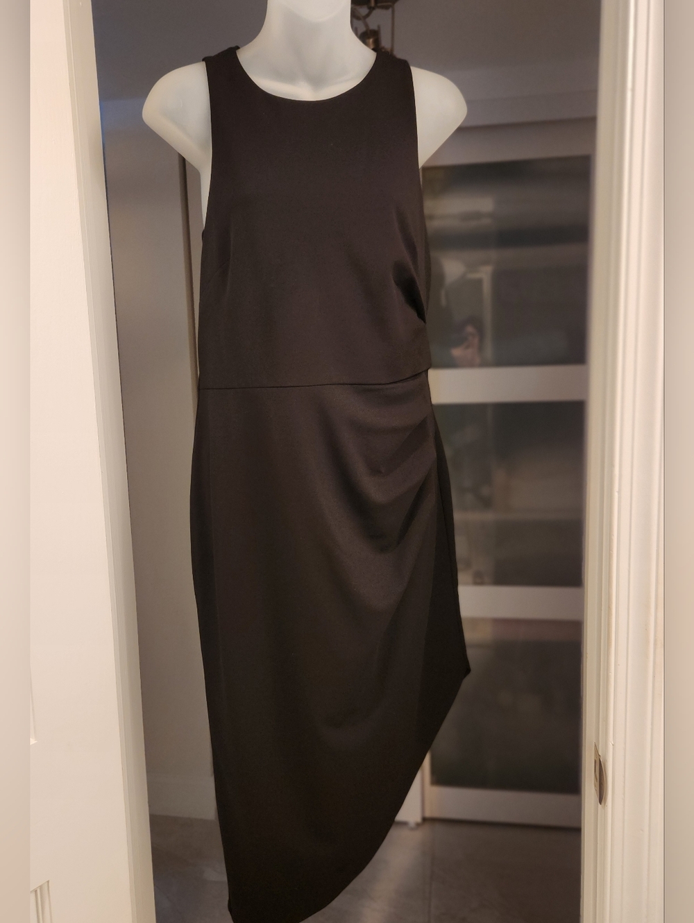Donna Morgan Black Asymmetrical Sleeveless Dress